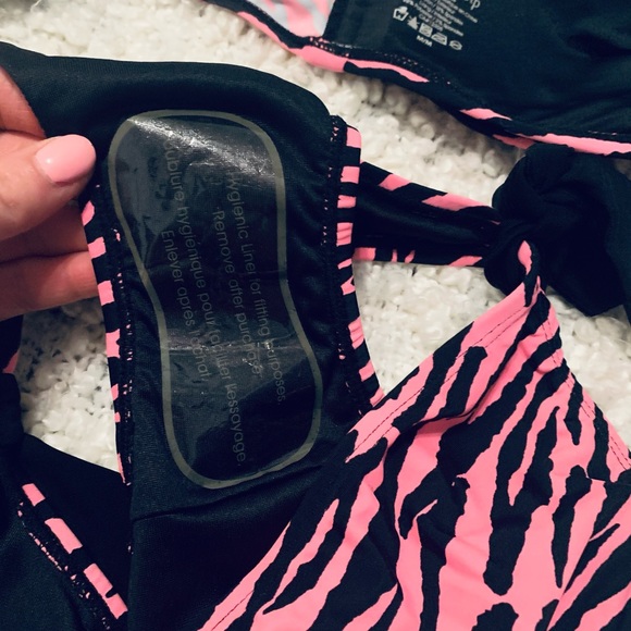 NWOT Skinny Dip by Melissa Bathing Suit Set - Picture 4 of 6